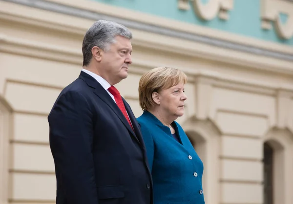 Kiev Ukrayna Kasım 2018 Ukrayna Cumhurbaşkanı Petro Poroshenko Federal Şansölye — Stok fotoğraf