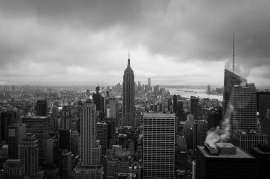 New York, ABD - 03 Mayıs 2016: Sokakları ve Manhattan'ın çatı. New York şehir manzarası. Kuşlar Manhattan'ın görünümü göz. Manhattan Nyc beş semtleri en yoğun nüfuslu olduğunu