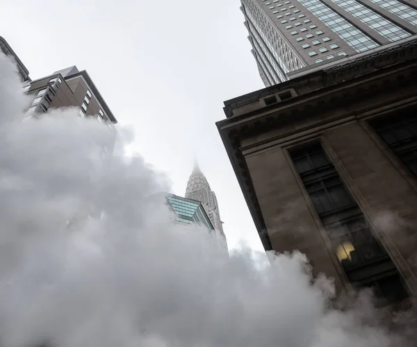 Νέα Υόρκη Ηπα Μαΐου 2016 Σκηνή Δρόμο Του Μανχάταν Σύννεφο — Φωτογραφία Αρχείου