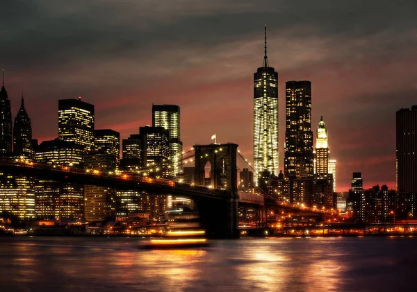Ponte Brooklyn East River Manhattan Notte Con Luci Riflessi New — Foto Stock