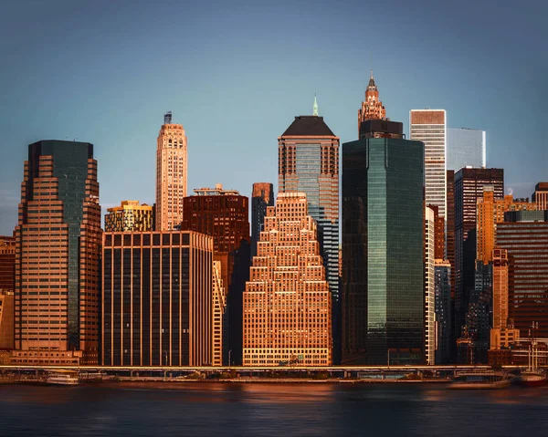 アメリカ ニューヨーク市のマンハッタンのスカイライン — ストック写真