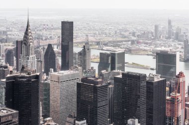 New York, Amerika Birleşik Devletleri - 30 Nisan 2016: görüntü New York'ta gökdelenler Empire State Binası yukarıdan izlendi. Kuş görünümü göz.