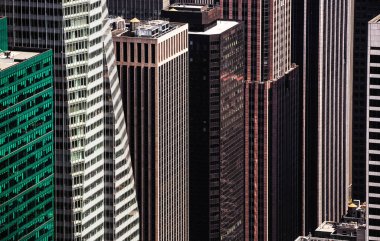 New York, Amerika Birleşik Devletleri - 30 Nisan 2016: New York gökdelen Empire State Binası yukarıdan izlendi. Kuş görünümü göz.