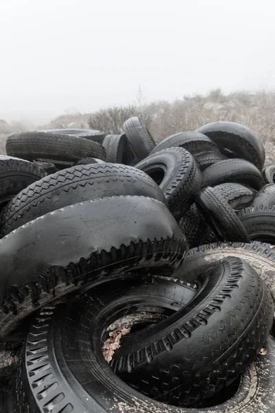 Ecological Concept Heap Old Tires Dump Old Used Tires City — Stock Photo, Image