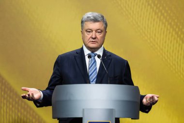 Kiev, Ukrayna - 16 Aralık 2018: Başkan, Ukrayna Petro Poroshenko Kiev bir basın toplantısında
