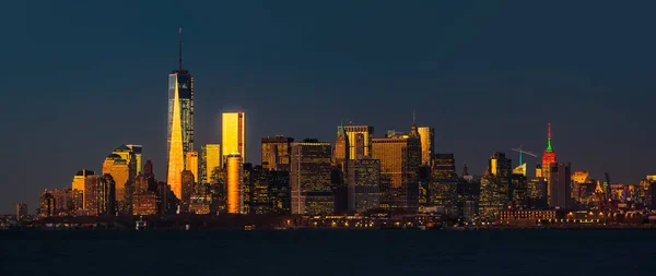 New York City Manhattan Skyline Panorama Vid Solnedgången — Stockfoto