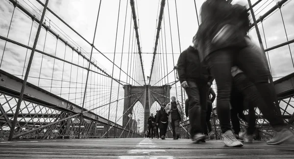 Nueva York Abril 2016 Nueva York Neoyorquinos Turistas Caminando Por —  Fotos de Stock