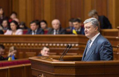 Kiev, Ukrayna - 07 Şubat 2019: Başkan, Ukrayna Petro Poroshenko Ukrayna, Kiev Verkhovna Rada bir toplantı sırasında
