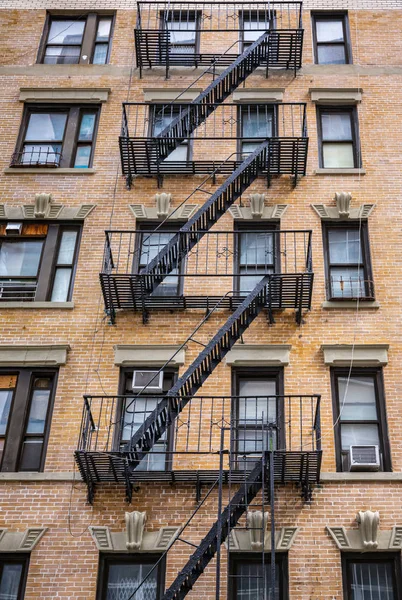 Nova Iorque Eua Abril 2016 Escape Escadas Incêndio Fachadas Casas — Fotografia de Stock