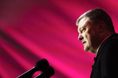 Ukrayna petro poroshenko başkanı