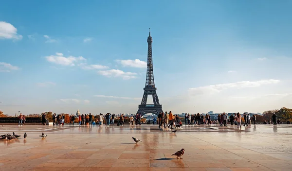 View of the Eiffel Tower from the Trocadero — Stock Photo, Image