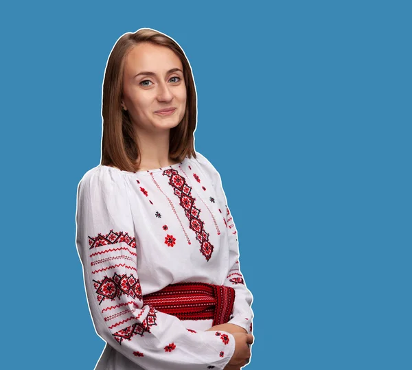 Ung pige i ukrainsk nationaldragt - Stock-foto