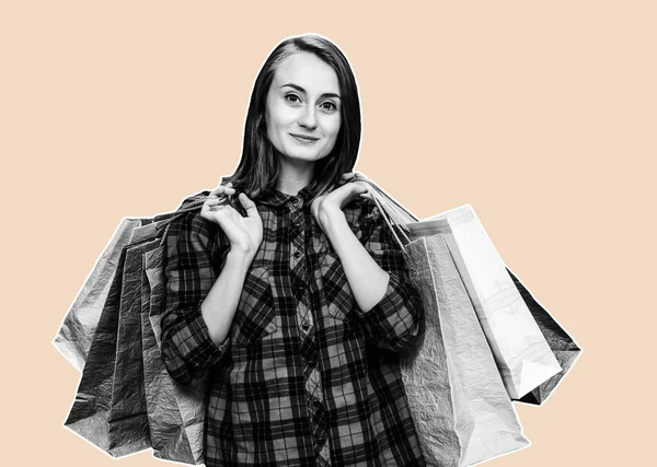 Γυναίκα με shoping τσάντες — Φωτογραφία Αρχείου