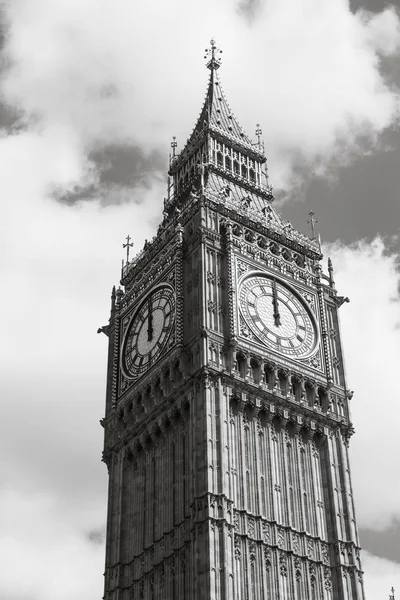 Біг-Бен (Елізабет вежі) в Лондоні — стокове фото