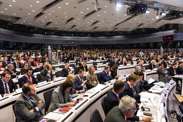 Vergadering van EU-leiders op het hoofdkwartier van de EU — Stockfoto