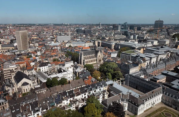 Notre dame du sablon kathedraal in Brussel — Stockfoto