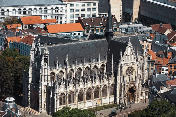 Notre dame du sablon kathedraal in Brussel — Stockfoto