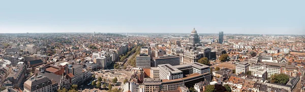 Střechy a ulice Bruselu — Stock fotografie