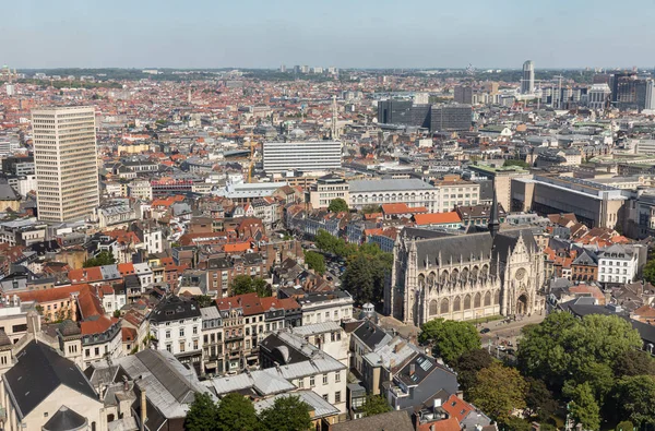 Střechy a ulice Bruselu — Stock fotografie