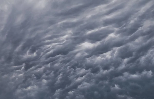 Mammatus wolken achtergrond — Stockfoto