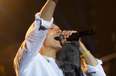 Svyatoslav Vakarchuk Ukraynalı rock şarkıcısı