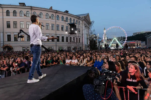 スヴィヤトスラフ・ヴァカルチュクウクライナのロック歌手 — ストック写真