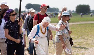 Haçlar Tepesi'ndeki hacılar