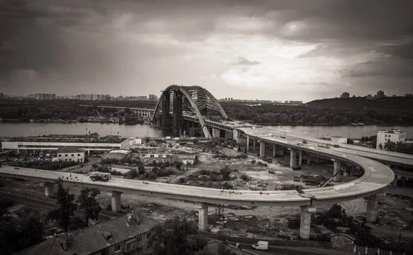 Construcción del puente Podolsky en Kiev — Foto de Stock