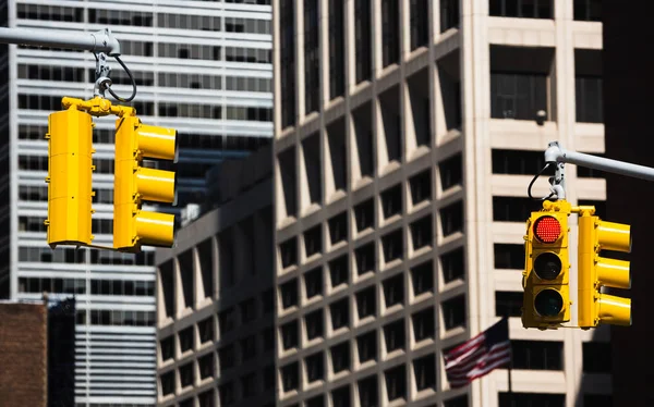 Semáforos en las calles de Manhattan — Foto de Stock