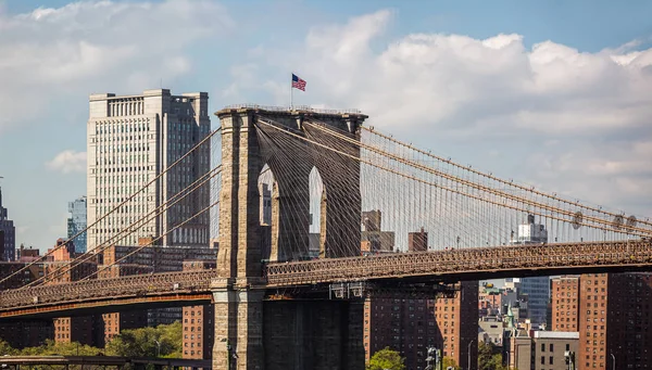 New York City skyline panorama dengan Jembatan Brooklyn — Stok Foto