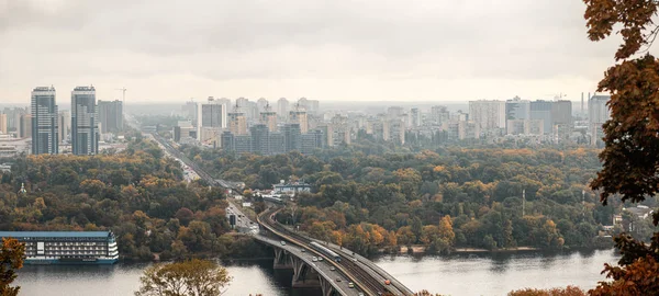 Kiev panorama de la ciudad, Ucrania —  Fotos de Stock