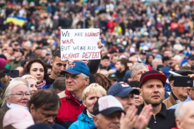 Ukrayna 'nın Kyiv kentindeki Bağımsızlık Meydanı' nda protestolar
