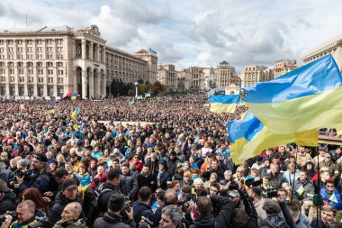 Ukrayna 'nın Kyiv kentindeki Bağımsızlık Meydanı' nda protestolar