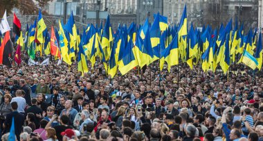 Ukrayna 'nın Kyiv kentindeki Bağımsızlık Meydanı' nda protestolar