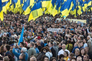 Ukrayna 'nın Kyiv kentindeki Bağımsızlık Meydanı' nda protestolar