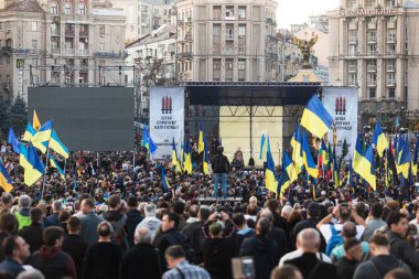 Ukrayna 'nın Kyiv kentindeki Bağımsızlık Meydanı' nda protestolar