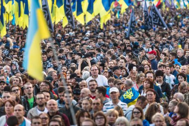 Ukrayna 'nın Kyiv kentindeki Bağımsızlık Meydanı' nda protestolar