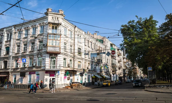 Улицы и здания старого Киева — стоковое фото