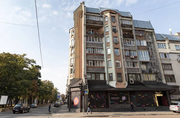 Вулиці і будинки старого Києва. — стокове фото