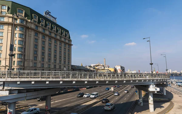 Rues et bâtiments du vieux Kiev — Photo