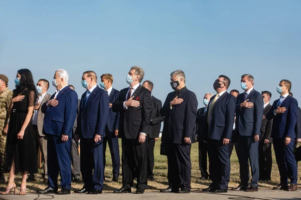 Vasylkiv Ucrania Agosto 2020 Presidentes Ucrania Participaron Ceremonia Izar Bandera — Foto de Stock