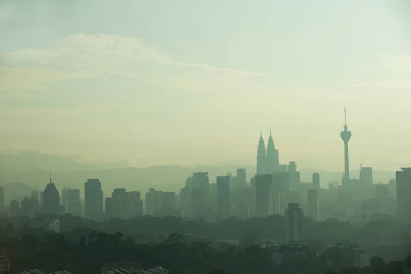 Uitzicht Mistige Kuala Lumpur Observeren Ochtend — Stockfoto