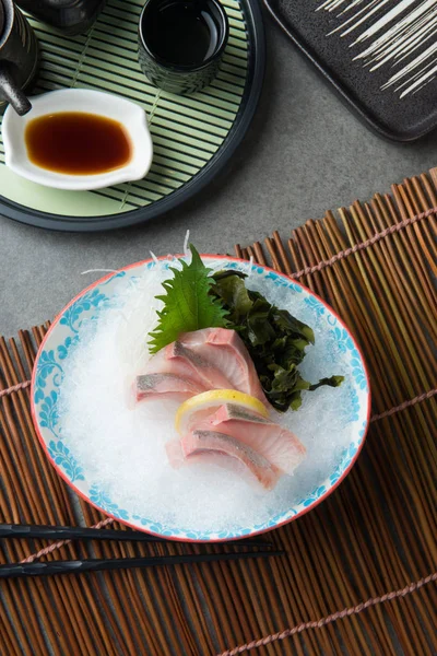 Vista Vicino Del Grande Amberjack Kanpachi Sashimi — Foto Stock