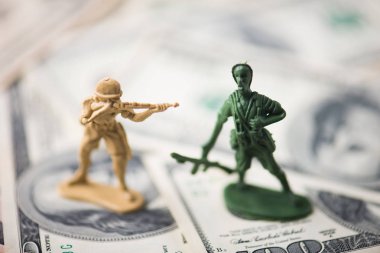 askeri figürler, ticaret savaş kavramı yakından görmek