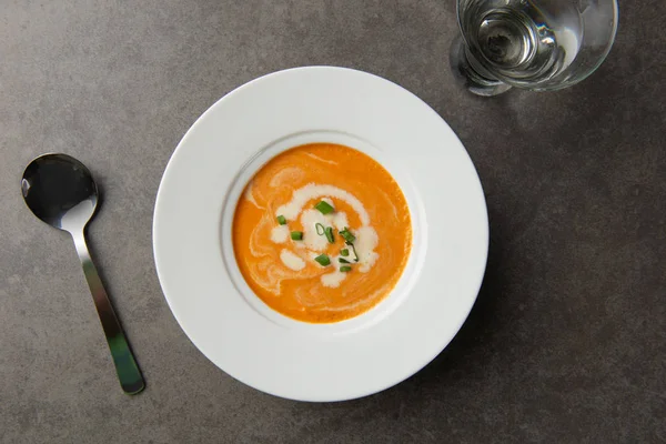 Pompoensoep Met Kruiden Tafel — Stockfoto