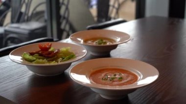 masada baharatlar ile kabak çorbası