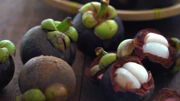 Mangosteen Fresh Tropical Fruit — Stock Video