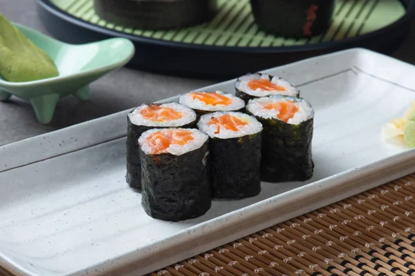 Salmon Make Sushi Roll — Stock Photo, Image
