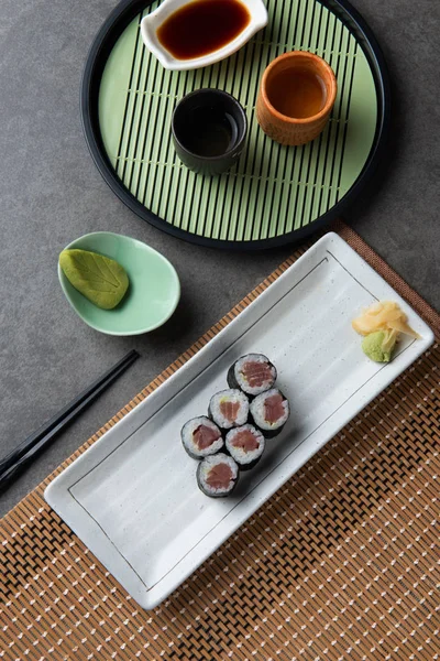 Rolos Sushi Atum Maki — Fotografia de Stock