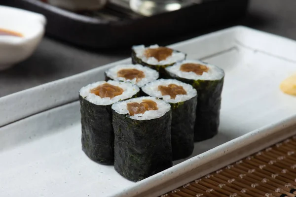 Tuna Maki Sushi Roll Background — Stock Photo, Image